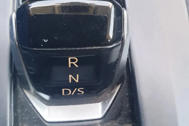 Volkswagen Golf din 2020 cu 61.525 km - oferta VOL131408 - foto 28