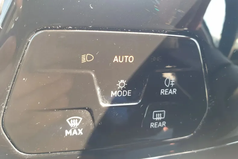 Volkswagen Golf din 2020 cu 61.525 km - oferta VOL131408 - foto 33