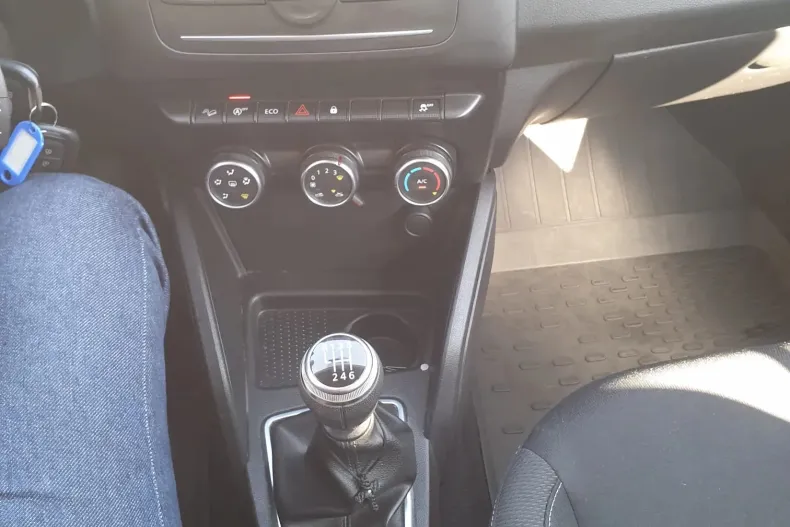 Dacia Duster din 2021 cu 119.250 km - oferta DAC131409 - foto 19