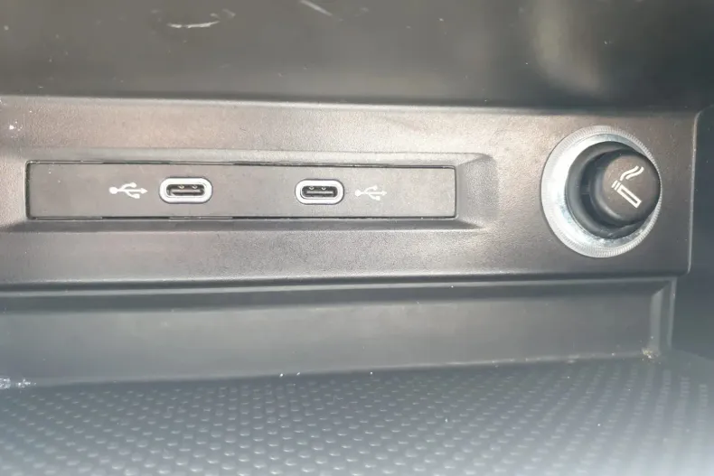 Volkswagen Tiguan din 2021 cu 89.991 km - oferta VOL131410 - foto 28