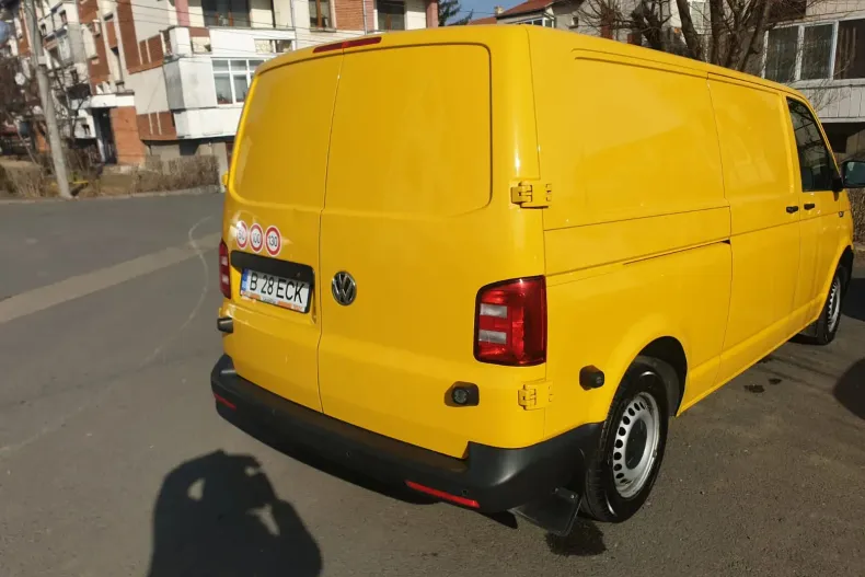 Volkswagen Transporter din 2019 cu 138.400 km - oferta VOL131415 - foto 8