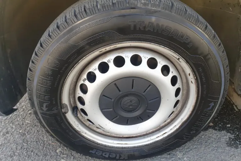 Volkswagen Transporter din 2019 cu 138.400 km - oferta VOL131415 - foto 18