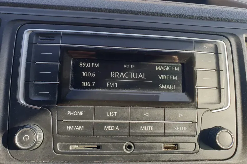 Volkswagen Transporter din 2019 cu 138.400 km - oferta VOL131415 - foto 23