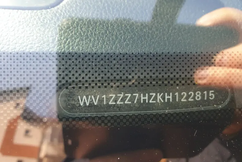 Volkswagen Transporter din 2019 cu 138.400 km - oferta VOL131415 - foto 38