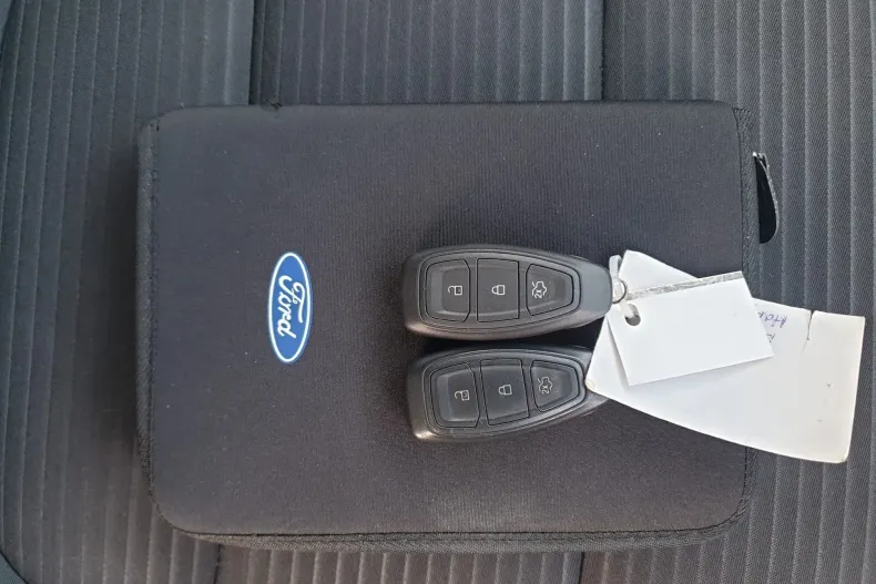 Ford Kuga din 2021 cu 136.712 km - oferta FOR131416 - foto 39