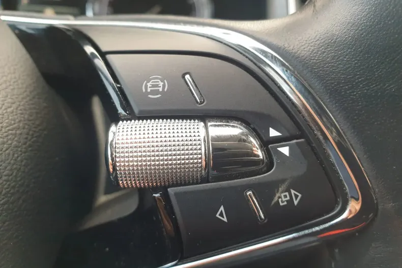 Skoda Kodiaq din 2020 cu 95.800 km - oferta SKO131417 - foto 34