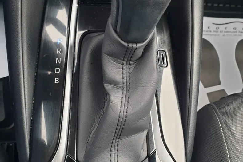 Toyota Corolla din 2020 cu 75.000 km - oferta TOY131418 - foto 28