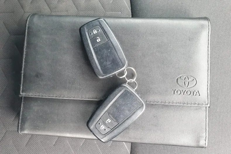 Toyota Corolla din 2020 cu 75.000 km - oferta TOY131418 - foto 35