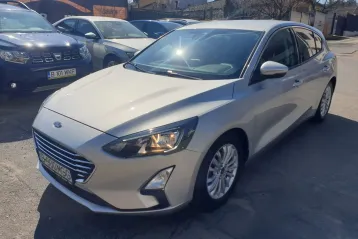 Ford Focus din 2019 - oferta FOR131419