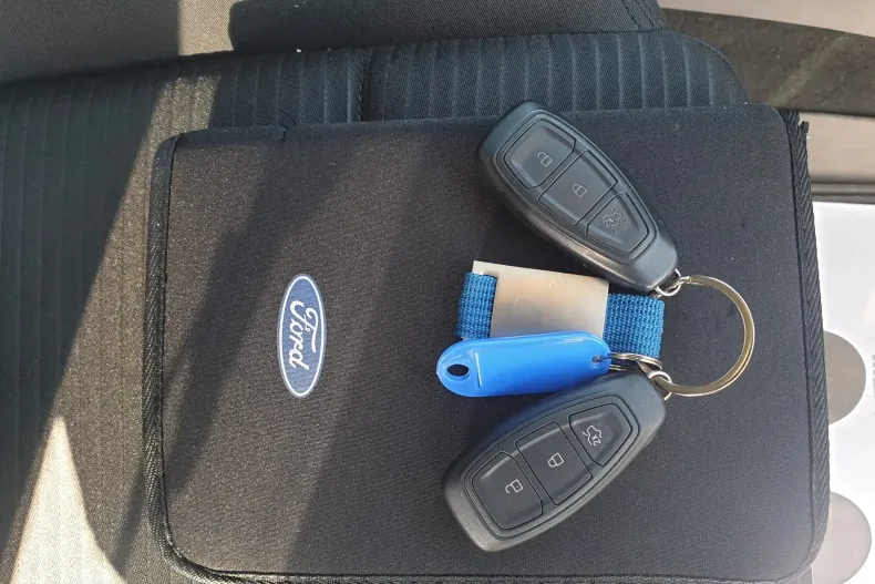 Ford Focus din 2019 cu 94.400 km - oferta FOR131419 - foto 38