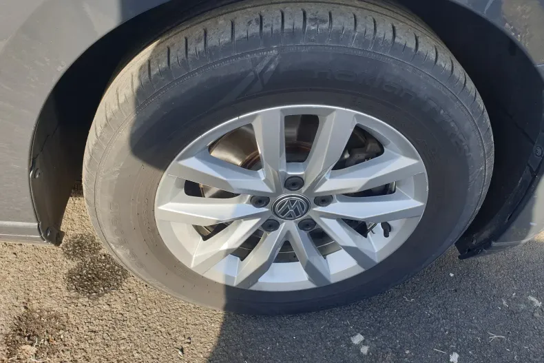 Volkswagen Passat din 2019 cu 142.840 km - oferta VOL131421 - foto 16