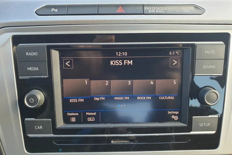 Volkswagen Passat din 2019 cu 142.840 km - oferta VOL131421 - foto 21