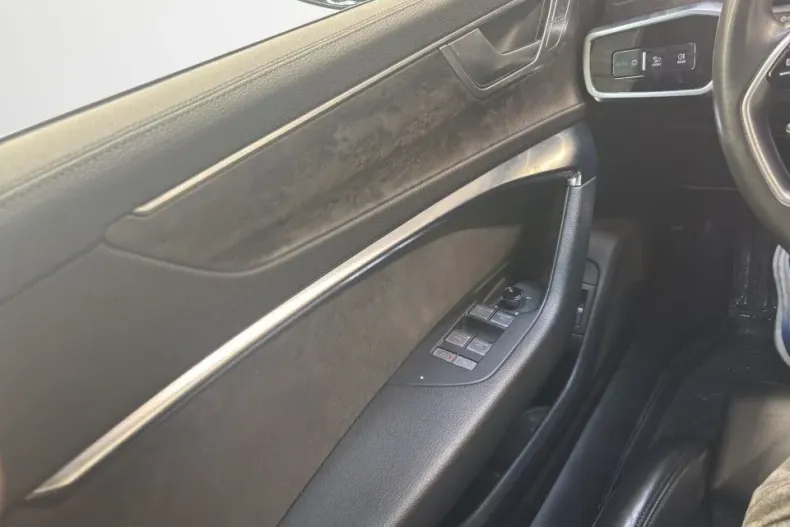 Audi A6 din 2019 cu 80.199 km - oferta AUD131434 - foto 12