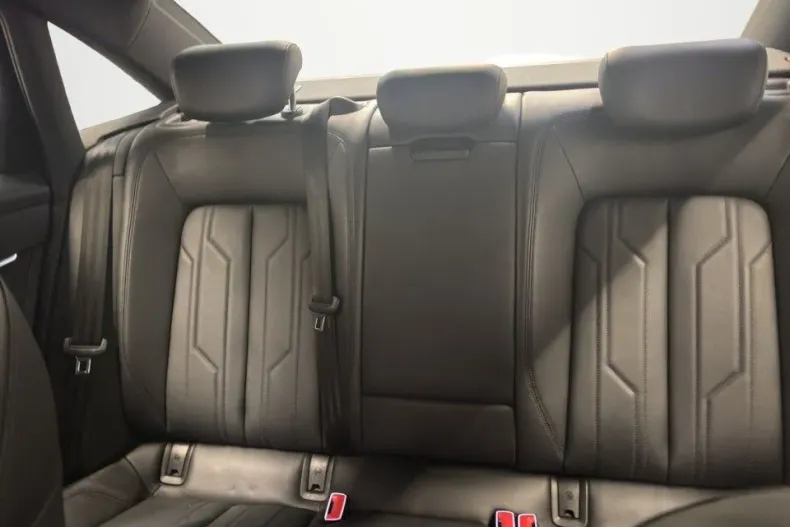 Audi A6 din 2019 cu 80.199 km - oferta AUD131434 - foto 14