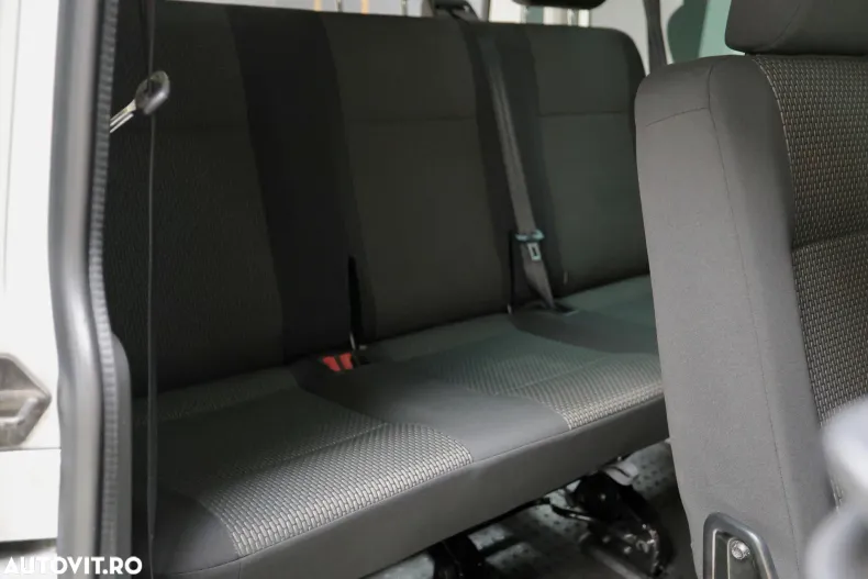Volkswagen Caravelle din 2021 cu 160.000 km - oferta VOL131451 - foto 12