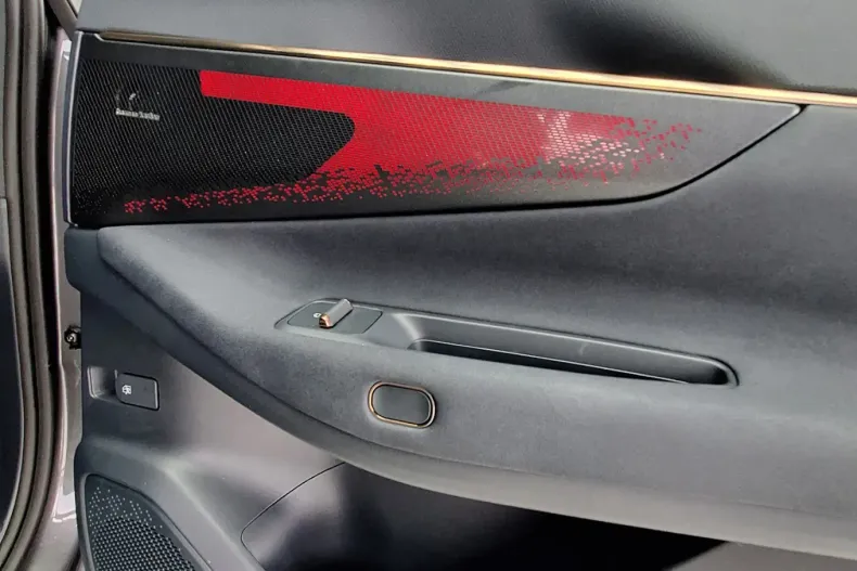 Lynk&Co 08 din 2025 cu 5 km - oferta LYN131462 - foto 28