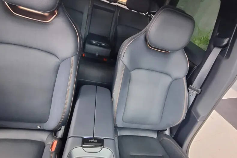 Lynk&Co 08 din 2025 cu 5 km - oferta LYN131462 - foto 29