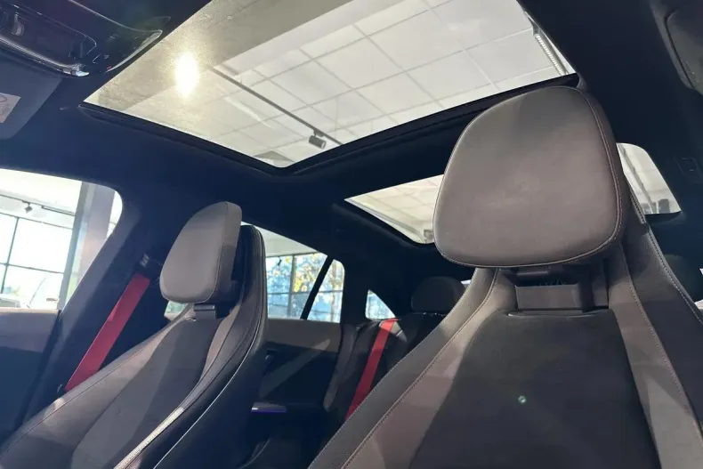 Mercedes-Benz EQE din 2022 cu 25.000 km - oferta MER131472 - foto 12