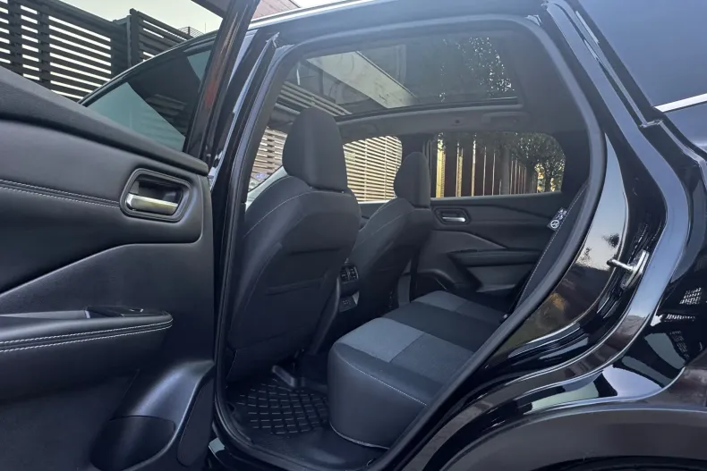 Nissan Qashqai din 2023 cu 142.000 km - oferta NIS131482 - foto 23