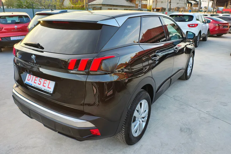 Peugeot 3008 din 2019 cu 152.000 km - oferta PEU131484 - foto 3