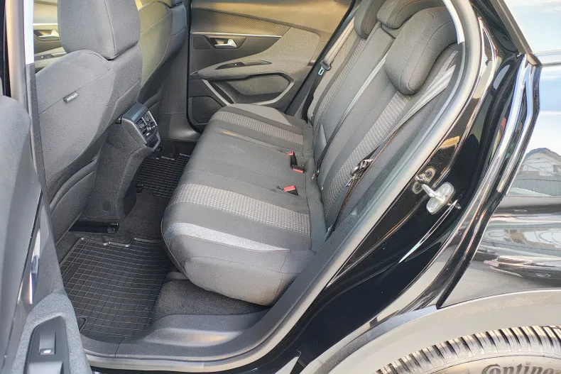 Peugeot 3008 din 2019 cu 152.000 km - oferta PEU131484 - foto 11