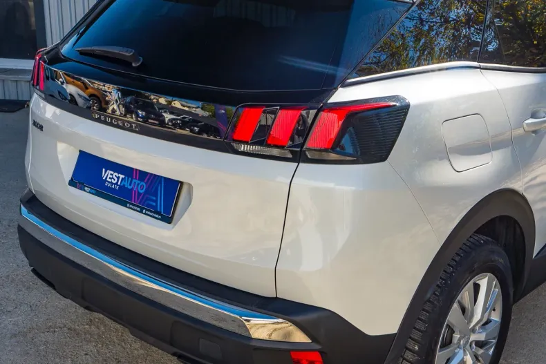 Peugeot 3008 din 2019 cu 117.000 km - oferta PEU131490 - foto 33