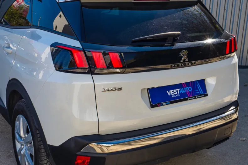Peugeot 3008 din 2019 cu 117.000 km - oferta PEU131490 - foto 38