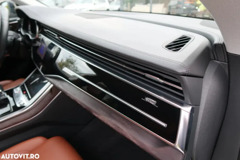 Audi Q8 din 2019 cu 76.500 km - oferta AUD131506 - foto 21