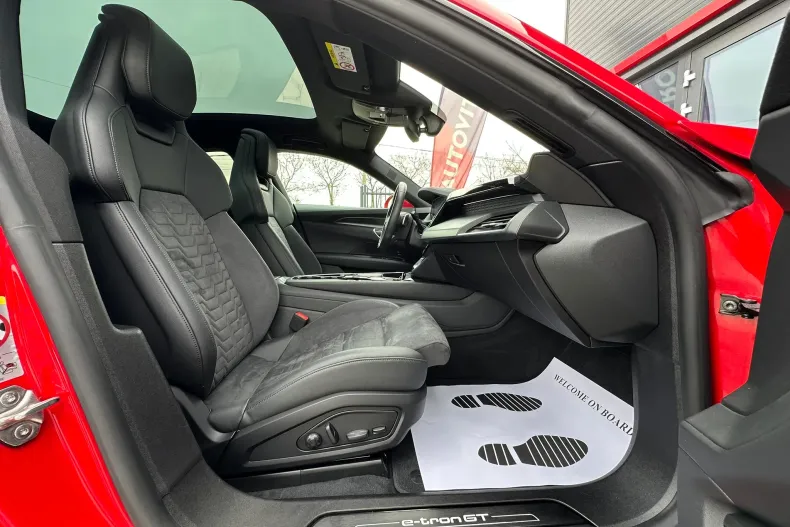 Audi e-tron GT din 2022 cu 52.500 km - oferta AUD131519 - foto 16