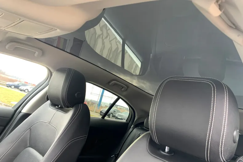 Jaguar I-Pace din 2019 cu 44.300 km - oferta JAG131522 - foto 16