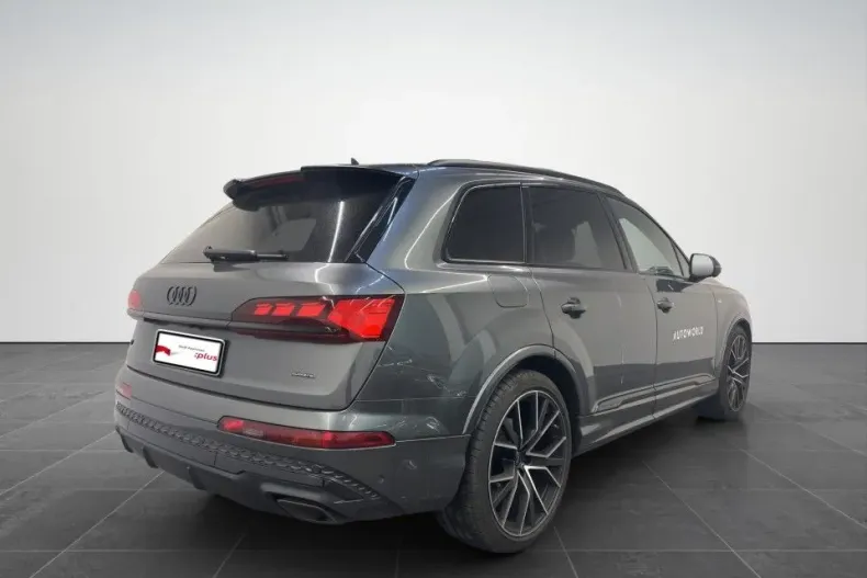 Audi Q7 din 2025 cu 2.500 km - oferta AUD131526 - foto 3
