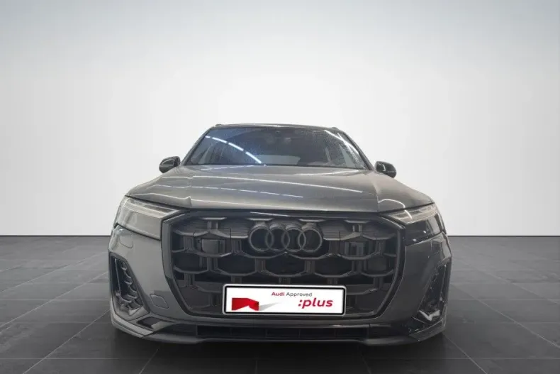 Audi Q7 din 2025 cu 2.500 km - oferta AUD131526 - foto 4