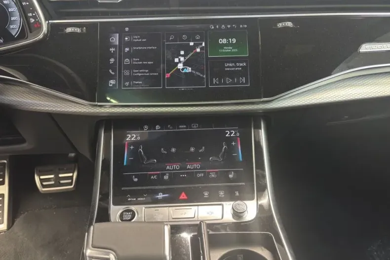 Audi Q7 din 2025 cu 2.500 km - oferta AUD131526 - foto 12