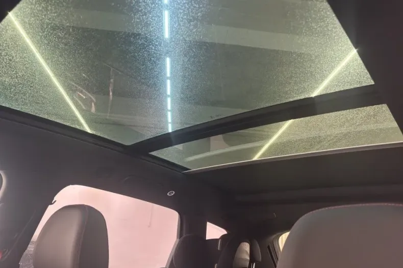 Audi Q7 din 2025 cu 2.500 km - oferta AUD131526 - foto 15