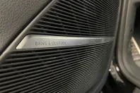 Audi Q8 din 2025 cu 2.200 km - oferta AUD131529 - foto 10