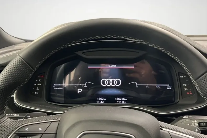 Audi Q8 din 2025 cu 2.200 km - oferta AUD131529 - foto 13