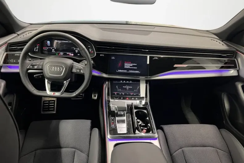 Audi Q8 din 2025 cu 2.200 km - oferta AUD131529 - foto 17