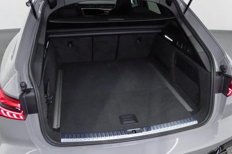 Audi RS6 din 2024 cu 12.000 km - oferta AUD131531 - foto 8