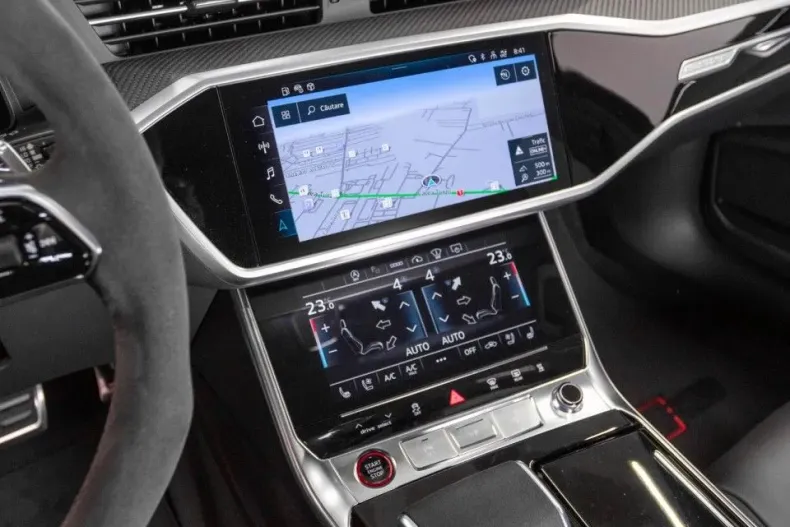 Audi RS6 din 2024 cu 12.000 km - oferta AUD131531 - foto 19