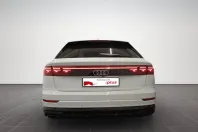 Audi Q8 din 2025 cu 4.000 km - oferta AUD131532 - foto 4