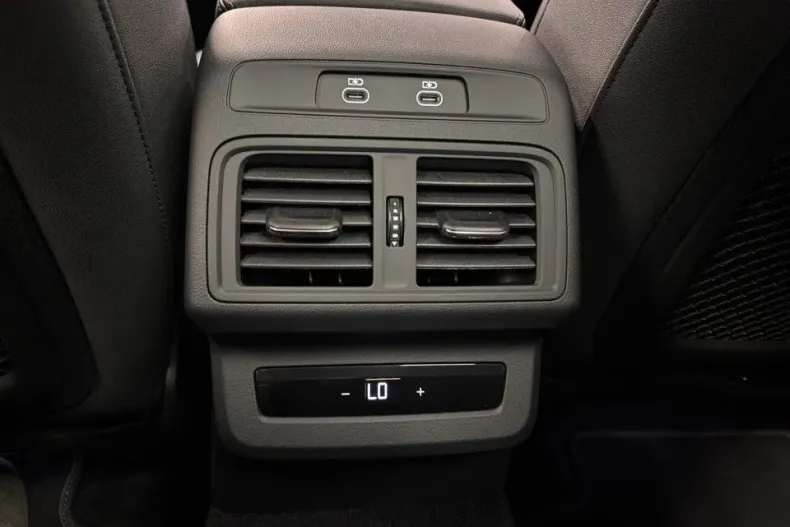 Audi Q5 din 2025 cu 6.500 km - oferta AUD131534 - foto 15