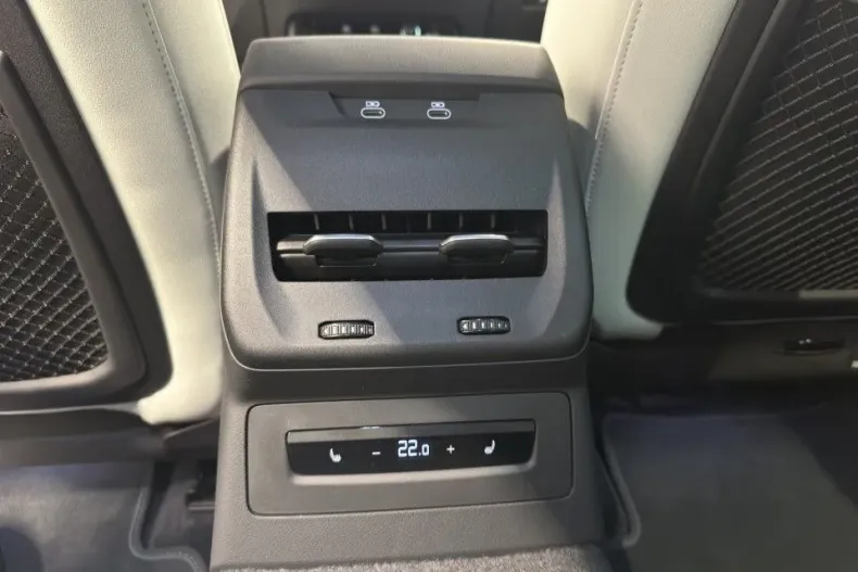 Audi A5 din 2025 cu 4.500 km - oferta AUD131535 - foto 11