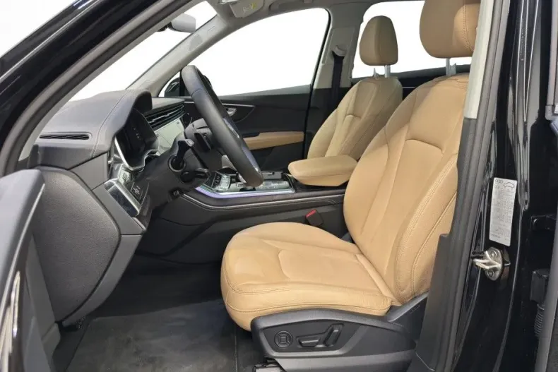 Audi Q7 din 2024 cu 9.500 km - oferta AUD131536 - foto 6