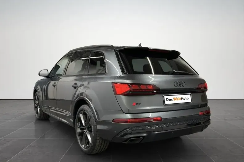 Audi Q7 din 2025 cu 2.100 km - oferta AUD131538 - foto 3