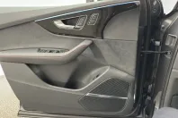 Audi Q7 din 2025 cu 2.100 km - oferta AUD131538 - foto 7