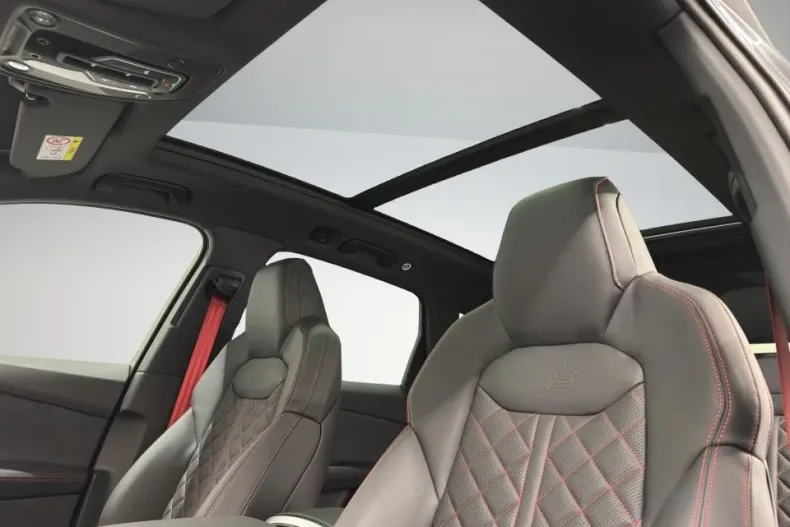 Audi Q7 din 2025 cu 2.100 km - oferta AUD131538 - foto 12