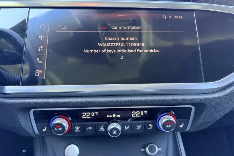 Audi Q3 din 2020 cu 61.894 km - oferta AUD131541 - foto 24