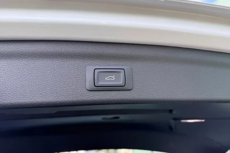 Audi Q3 din 2021 cu 99.700 km - oferta AUD131542 - foto 25