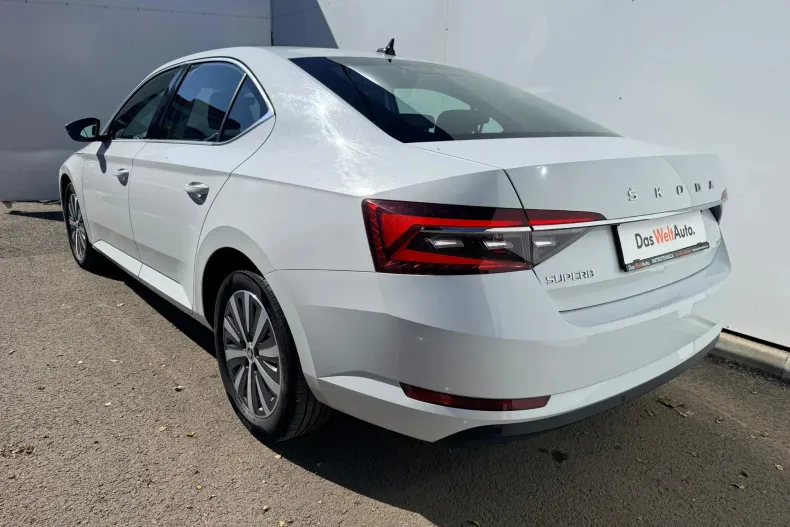 Skoda Superb din 2023 cu 67.045 km - oferta SKO131543 - foto 3