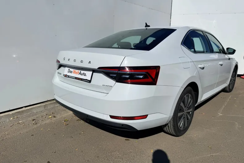 Skoda Superb din 2023 cu 67.045 km - oferta SKO131543 - foto 5